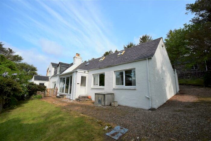 4 Bedroom Detached House For Sale In Rhue, Ullapool, IV26