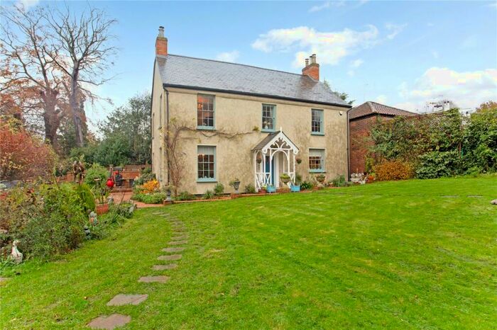 4 Bedroom Detached House For Sale In Manor Road, High Beech, Loughton, Essex, IG10