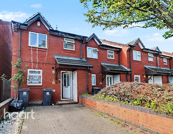 3 Bedroom End Of Terrace House For Sale In Hibbert Street, Luton, LU1