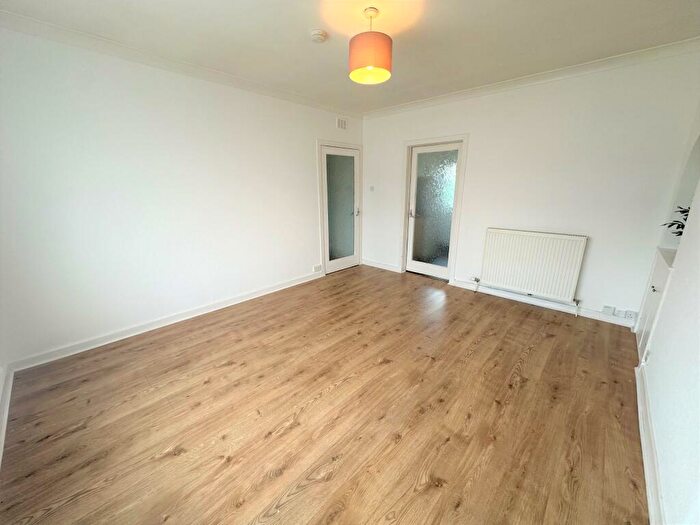 2 Bedroom Flat To Rent In Kinloch Park, Carnoustie, DD7