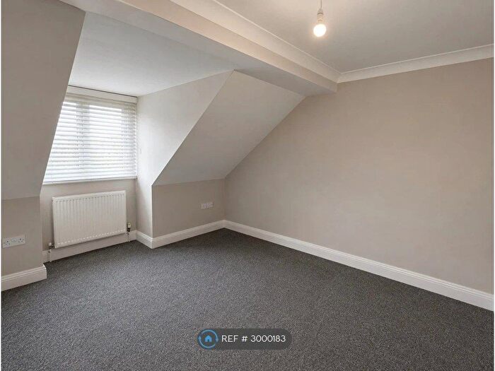 2 Bedroom Semi Detached House To Rent In Stourvale Mews, Bournemouth, BH6