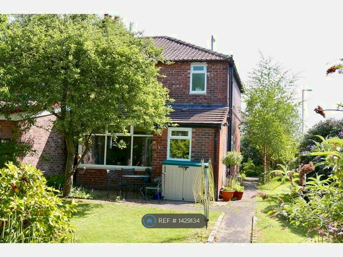 3 Bedroom Semi-Detached House To Rent In St. Werburghs Road, Manchester, M21