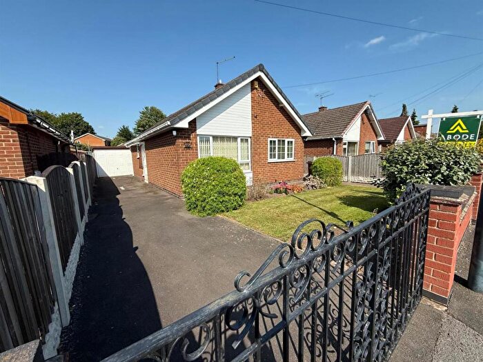2 Bedroom Detached Bungalow For Sale In Davids Close, Chellaston, Derby, DE73