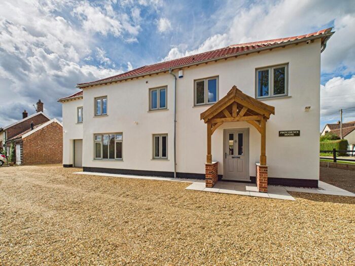 5 Bedroom Detached House For Sale In Tottington Road, Thompson, IP24