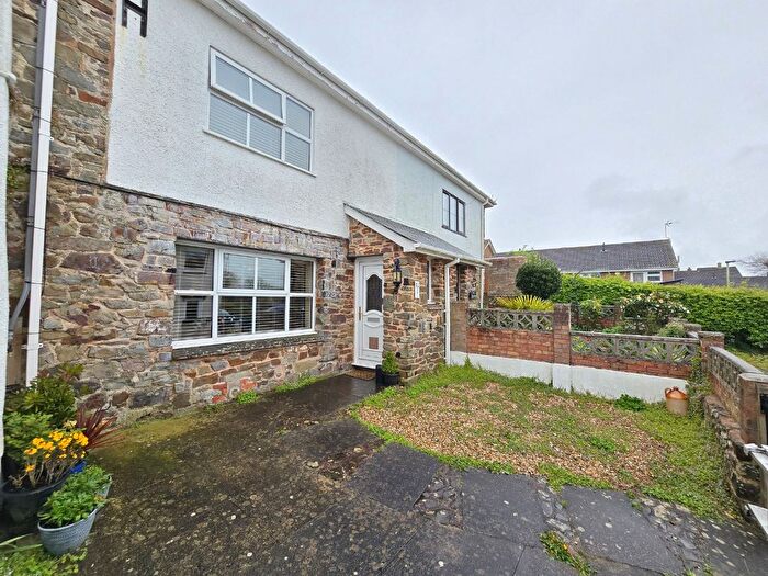 2 Bedroom Semi-Detached House For Sale In Butts Way, North Tawton, Devon, EX20