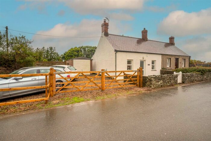 2 Bedroom Semi-Detached House For Sale In Rhoshirwaun, Pwllheli, Gwynedd, LL53