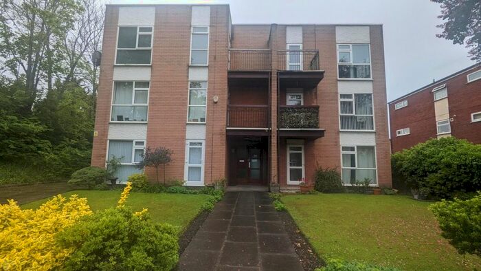 2 Bedroom Flat To Rent In Abbotsford Road, Crosby, Liverpool, L23