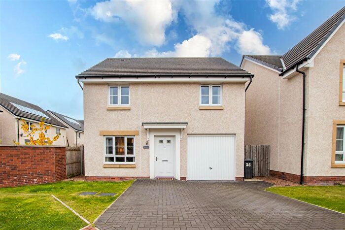 4 Bedroom Detached House For Sale In Old School Avenue, Polbeth, EH55