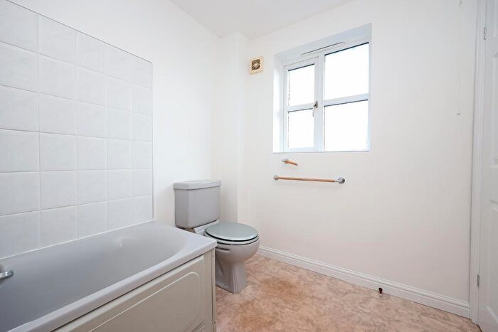 1 Bedroom Terraced House To Rent In Chestnut Drive, Yarnfield, Staffordshire, ST15