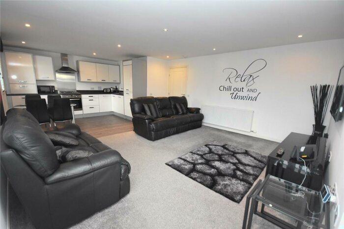 2 Bedroom Flat To Rent In King Street, Ground Floor, City Centre, Aberdeen, AB24