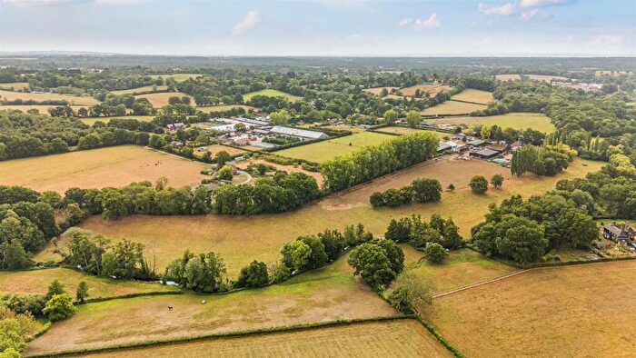 3 Bedroom Farm House For Sale In Long Acres Farm, Wangfield Lane, Curdridge, Southampton, SO32