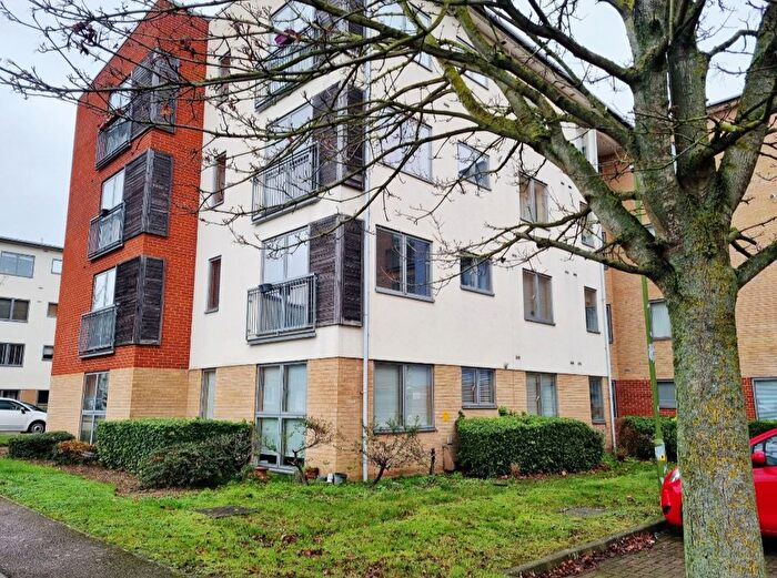 2 Bedroom Flat To Rent In Kilby Road, Stevenage, SG1