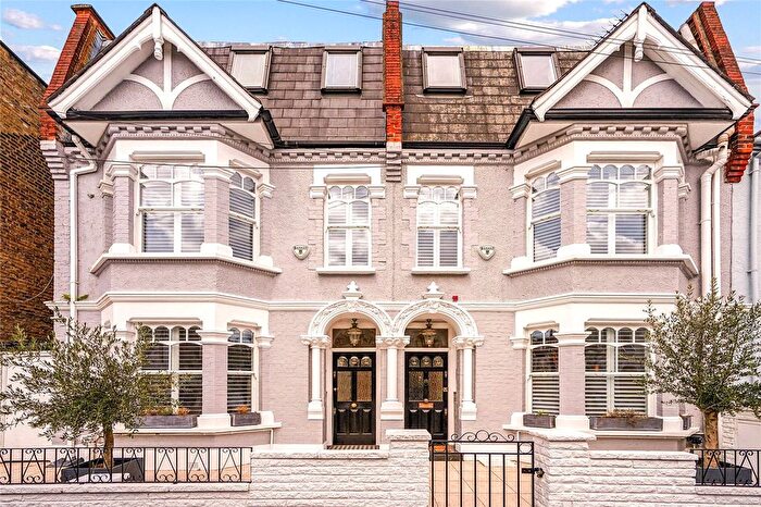6 Bedroom End Of Terrace House To Rent In Inglethorpe Street, Fulham, London, SW6