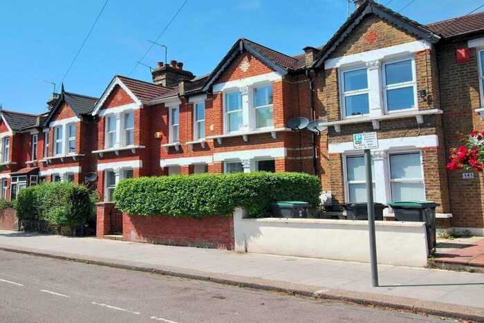2 Bedroom Flat To Rent In Fairfax Road, Manor House, N8