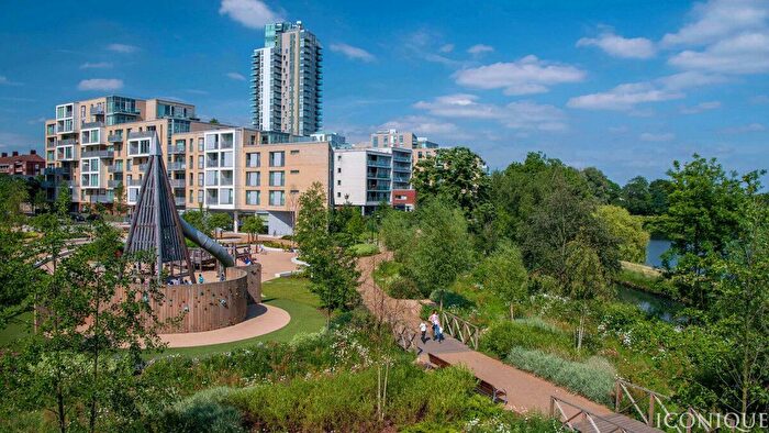 2 Bedroom Flat For Sale In Goodchild Road, London, N4