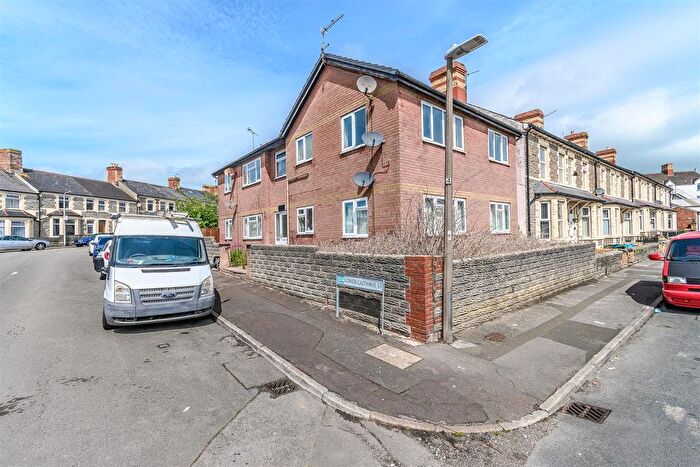 1 Bedroom Flat For Sale In Lower Guthrie Street, Barry, CF63