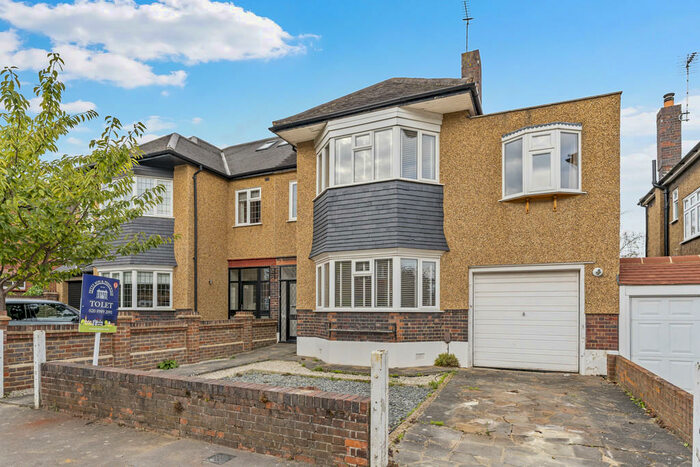 4 Bedroom Semi-Detached House To Rent In Cranbourne Avenue, London, E11