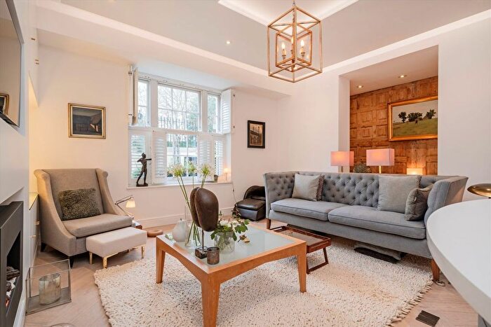 2 Bedroom Flat For Sale In Stanhope Terrace, Hyde Park, W2