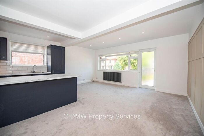 2 Bedroom Maisonette To Rent In Doveridge Court, Carlton, Nottingham, NG4