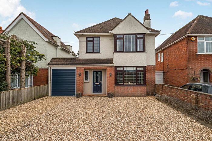 3 Bedroom Detached House To Rent In Benham Hill, Thatcham, RG18
