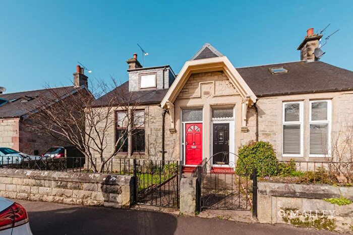 3 Bedroom Semi Detached House For Sale In Smithfield Loan, Alloa, FK10