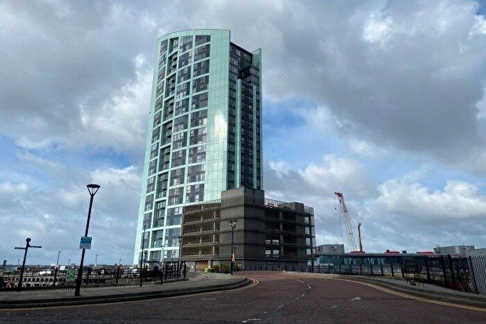 2 Bedroom Flat To Rent In Princes Parade, Liverpool, L3