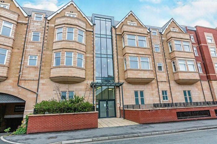 2 Bedroom Flat To Rent In St. Georges Court, St. Annes, FY8