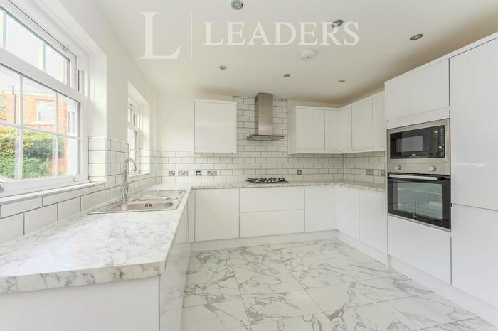 3 Bedroom Terraced House To Rent In Nicholas Court, Nicholas Street Mews, Chester CH1