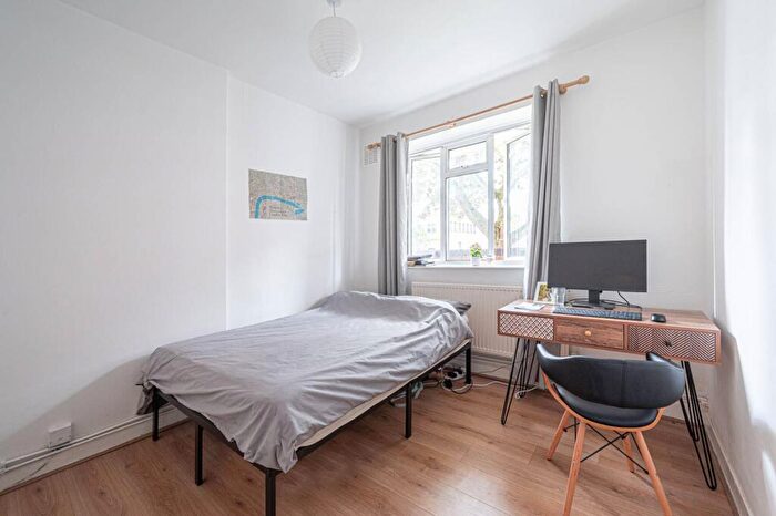3 Bedroom Flat To Rent In Kilburn Vale, West Hampstead, London, NW6