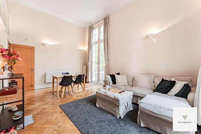 1 Bedroom Flat To Rent In New River Head, Rosebery Avenue, London, Greater London, EC1R