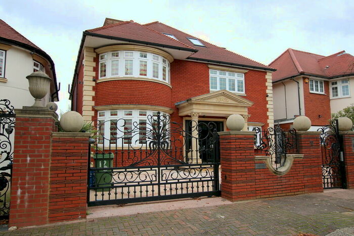 5 Bedroom Detached House To Rent In Dobree Avenue, London, NW10