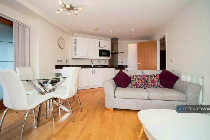 1 Bedroom Flat To Rent In Enid St, London, SE16