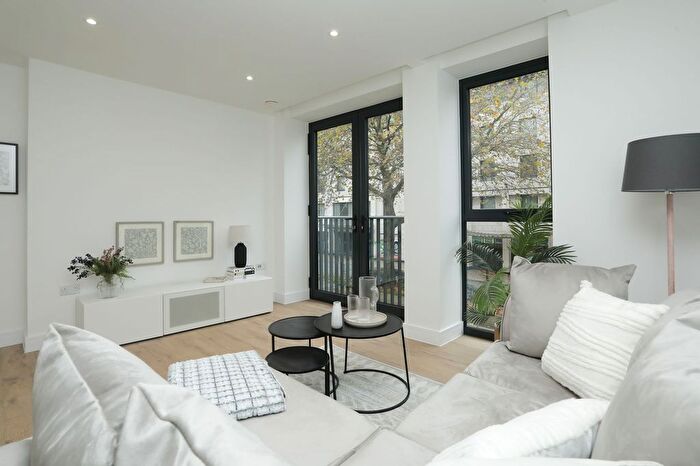 1 Bedroom Flat To Rent In St. Georges Centre, Canterbury, CT1