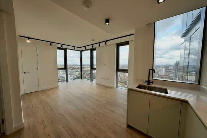 2 Bedroom Flat To Rent In Valencia Tower, London, EC1V