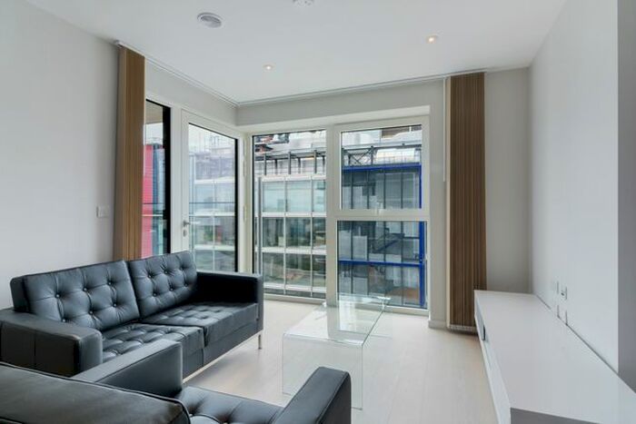 1 Bedroom Flat To Rent In Glasshouse Gardens, Stratford, London, E20