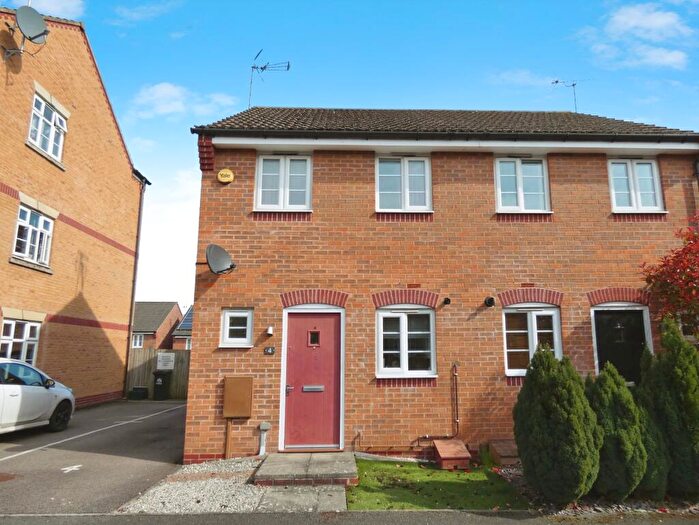 2 Bedroom Semi-Detached House To Rent In Dunnock Close, Ravenshead, NG15