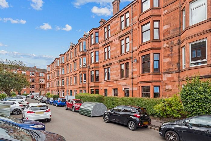 2 Bedroom Flat For Sale In Arundel Drive, Flat /, Battlefield, Glasgow, G42
