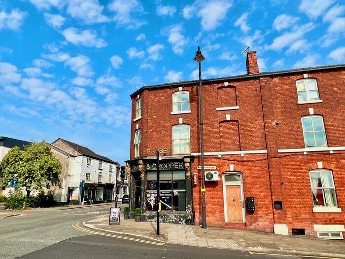 2 Bedroom Flat To Rent In Waterloo Road, Stockport, SK1