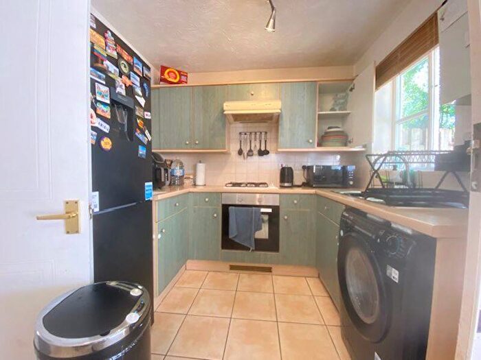 2 Bedroom End Of Terrace House To Rent In Humphrys Barton, Bristol, BS4