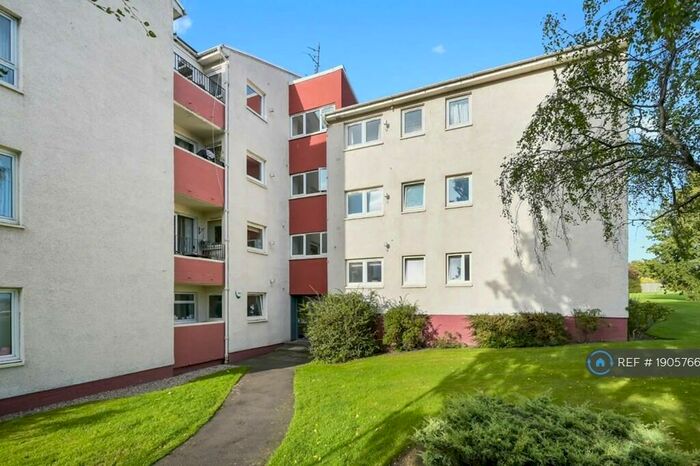 2 Bedroom Flat To Rent In North Gyle Grove, Edinburgh, EH12