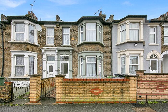 3 Bedroom Property For Sale In Church Road, London, E10