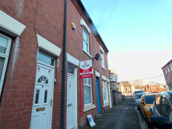 2 Bedroom Terraced House To Rent In Olphin Street, Belgrave, LE4