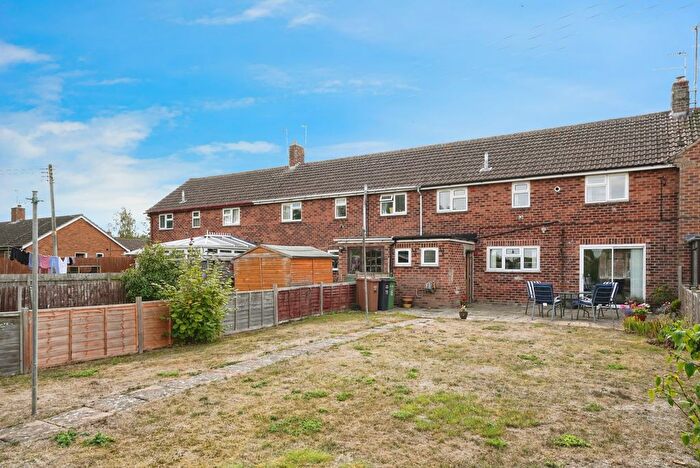 3 Bedroom Terraced House For Sale In Green Close, Honeybourne, Evesham, Worcestershire, WR11