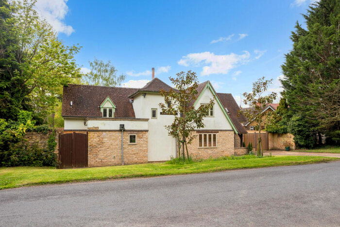 4 Bedroom Detached House For Sale In Abingdon Road, Tubney, Abingdon, Oxfordshire, OX13