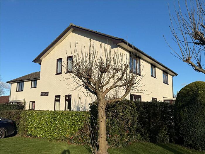 2 Bedroom Apartment For Sale In Rothbury Park, New Milton, Hampshire, BH25