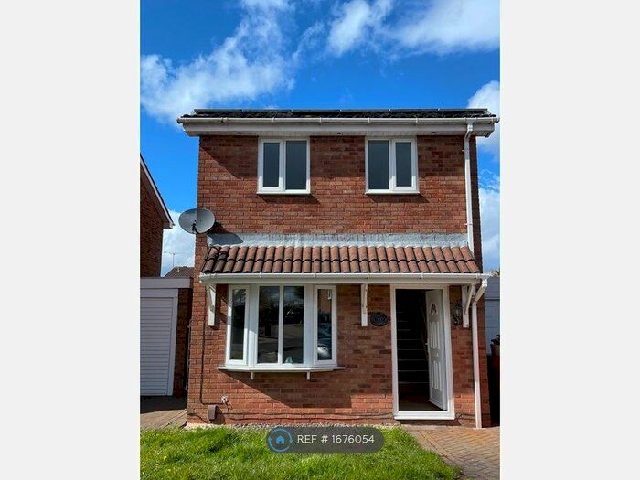3 Bedroom Detached House To Rent In Windsor View, Birmingham, B32