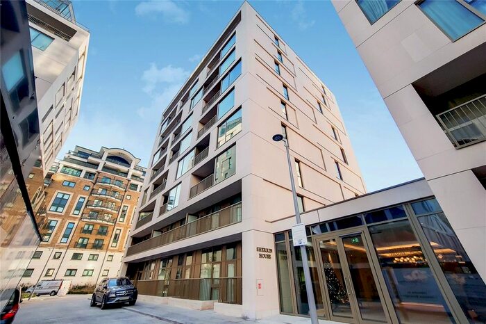 2 Bedroom Flat To Rent In Warwick Lane, Royal Warwick Square, London, W14