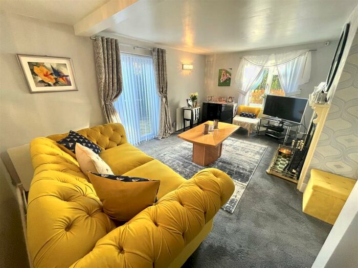 4 Bedroom Cottage For Sale In Beck Bank, Gosberton Clough, Spalding, PE11