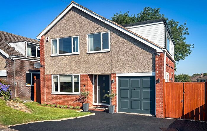 4 Bedroom Detached House For Sale In Ashdene Drive, Crofton, Wakefield, WF4
