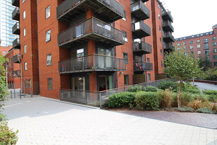 2 Bedroom Flat For Sale In A Lower Chatham Street, Manchester, M1